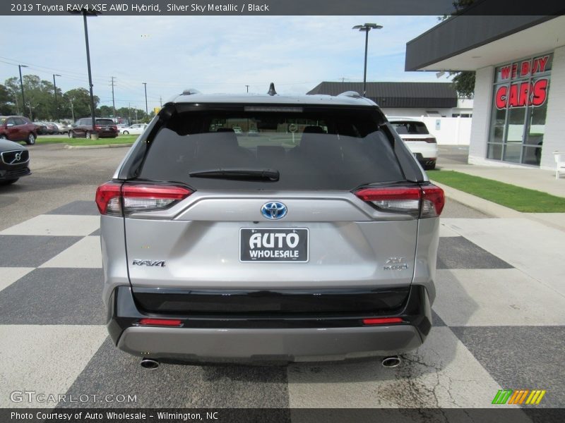 Silver Sky Metallic / Black 2019 Toyota RAV4 XSE AWD Hybrid