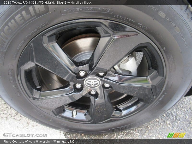 Silver Sky Metallic / Black 2019 Toyota RAV4 XSE AWD Hybrid