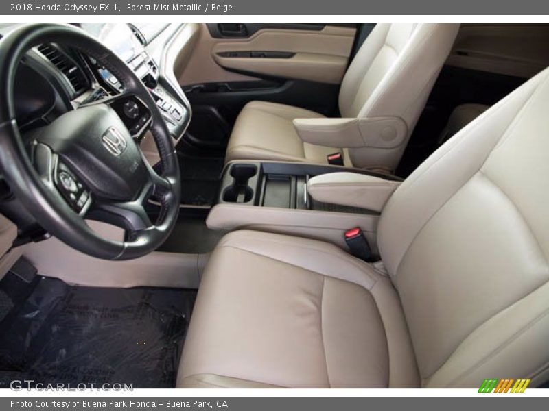 Forest Mist Metallic / Beige 2018 Honda Odyssey EX-L