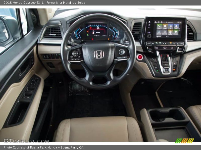 Forest Mist Metallic / Beige 2018 Honda Odyssey EX-L