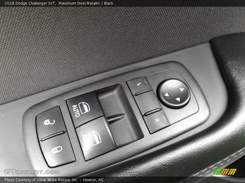 Maximum Steel Metallic / Black 2018 Dodge Challenger SXT