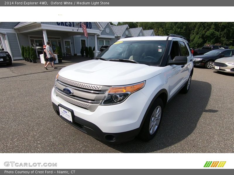 Oxford White / Medium Light Stone 2014 Ford Explorer 4WD