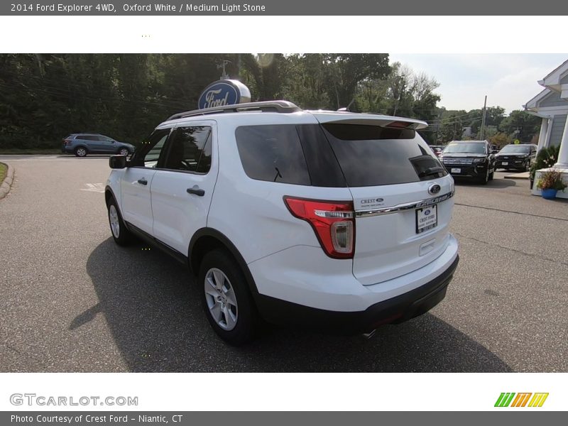 Oxford White / Medium Light Stone 2014 Ford Explorer 4WD