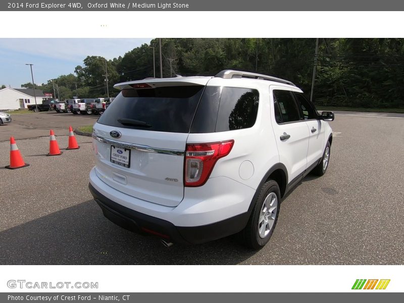 Oxford White / Medium Light Stone 2014 Ford Explorer 4WD