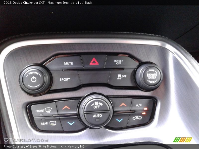 Maximum Steel Metallic / Black 2018 Dodge Challenger SXT