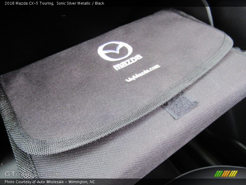 Sonic Silver Metallic / Black 2018 Mazda CX-5 Touring