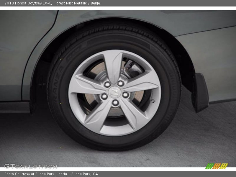 Forest Mist Metallic / Beige 2018 Honda Odyssey EX-L