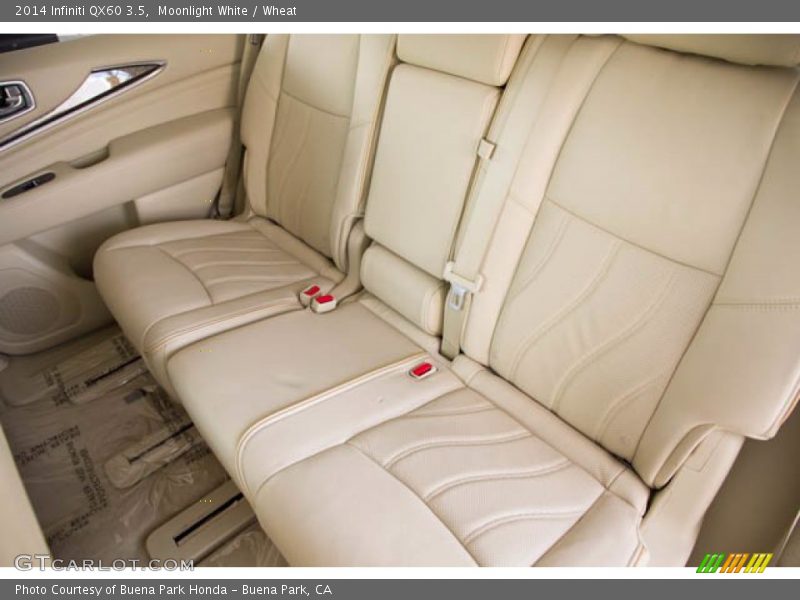 Rear Seat of 2014 QX60 3.5