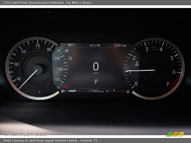 Fuji White / Ebony 2020 Land Rover Discovery Sport Standard
