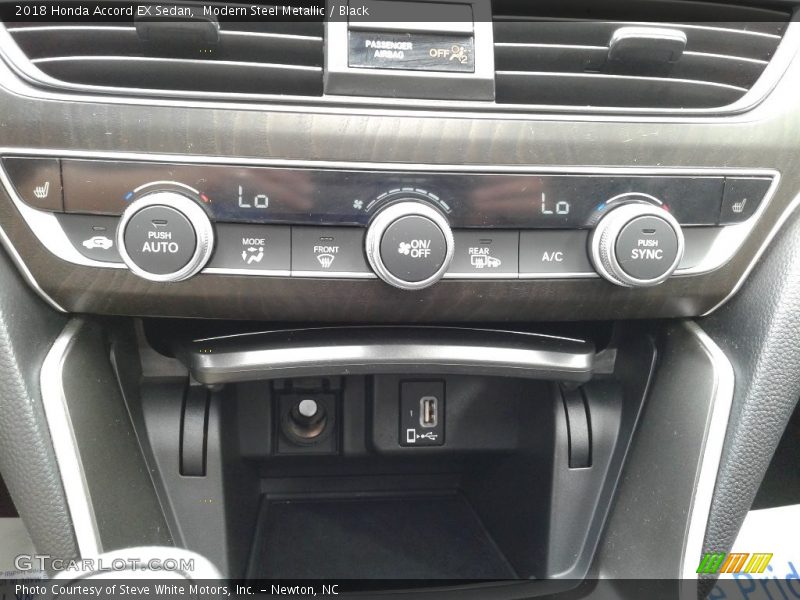 Controls of 2018 Accord EX Sedan