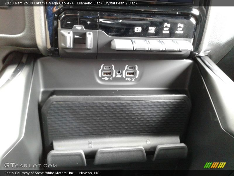 Diamond Black Crystal Pearl / Black 2020 Ram 2500 Laramie Mega Cab 4x4