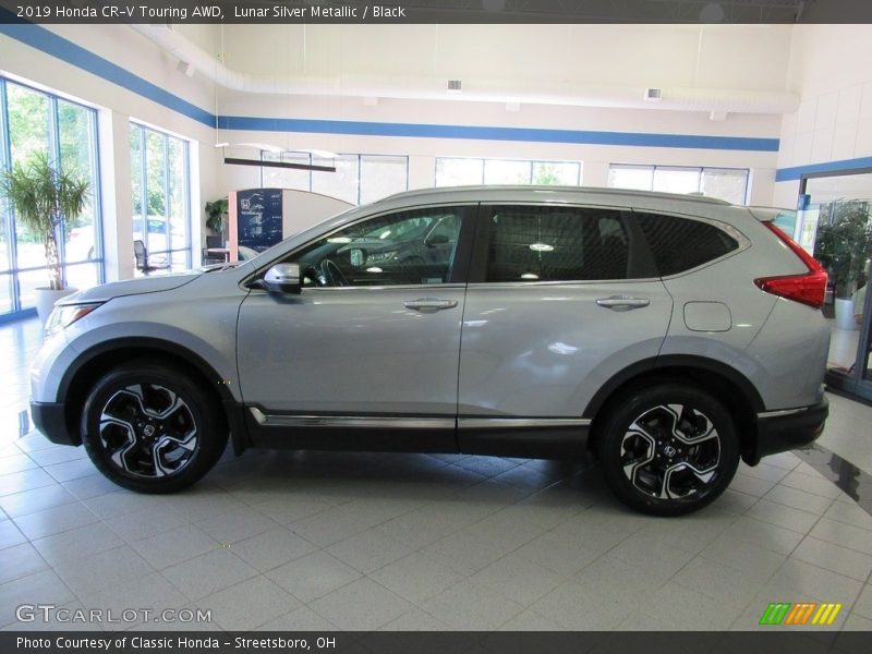 Lunar Silver Metallic / Black 2019 Honda CR-V Touring AWD