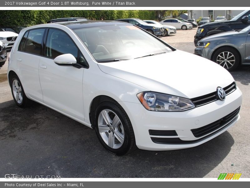 Pure White / Titan Black 2017 Volkswagen Golf 4 Door 1.8T Wolfsburg
