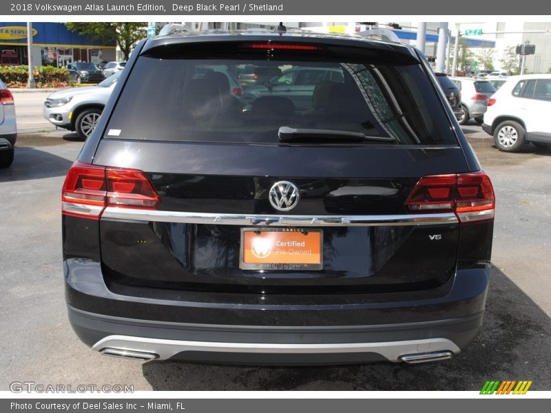 Deep Black Pearl / Shetland 2018 Volkswagen Atlas Launch Edition