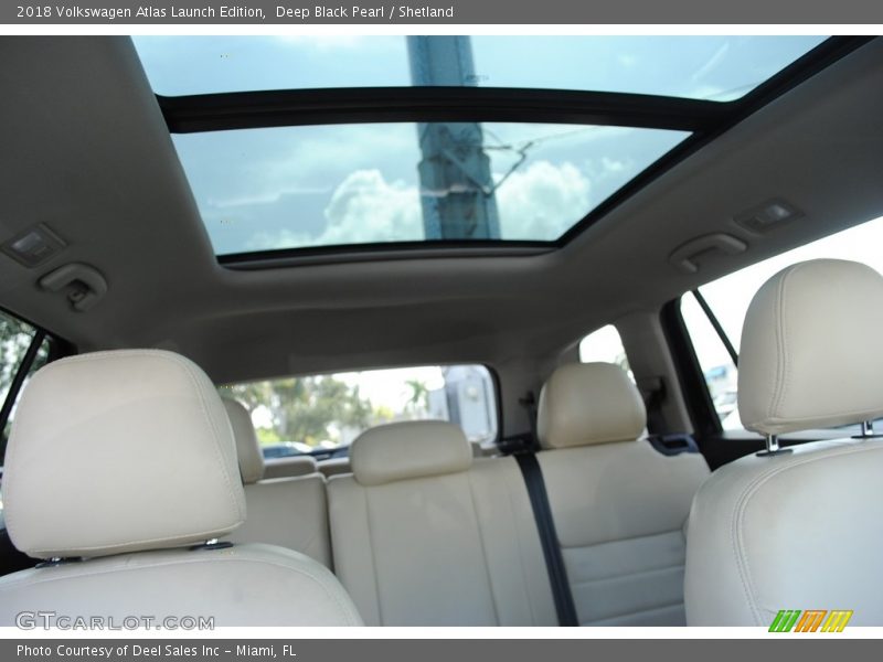 Sunroof of 2018 Atlas Launch Edition