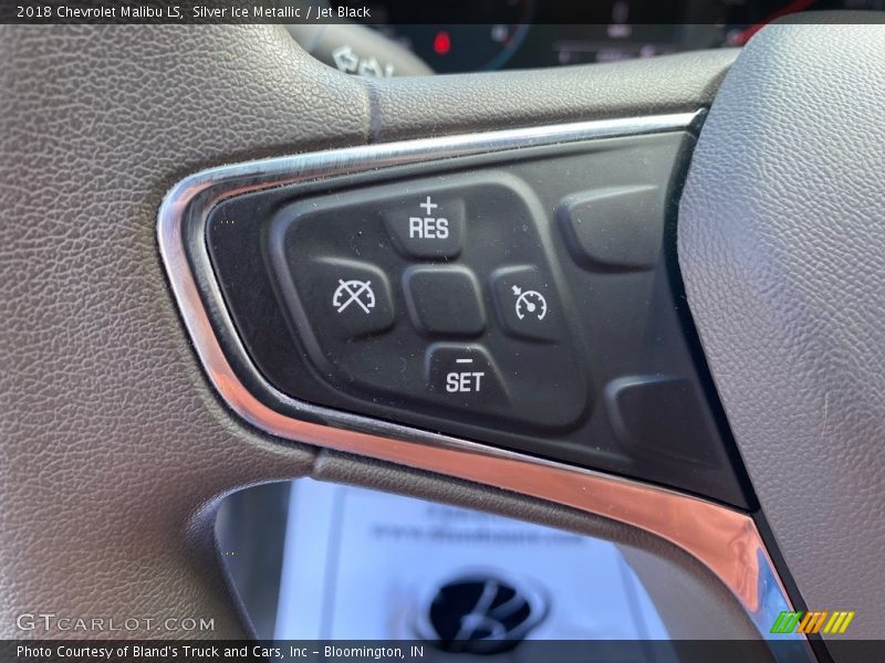 Silver Ice Metallic / Jet Black 2018 Chevrolet Malibu LS