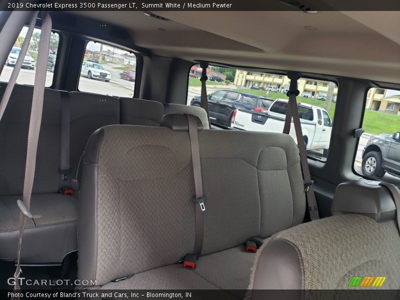 Summit White / Medium Pewter 2019 Chevrolet Express 3500 Passenger LT