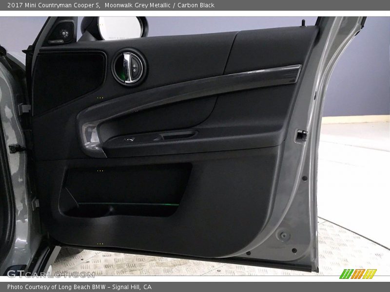 Moonwalk Grey Metallic / Carbon Black 2017 Mini Countryman Cooper S