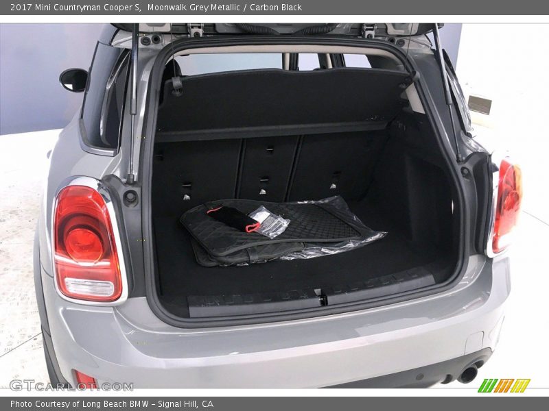 Moonwalk Grey Metallic / Carbon Black 2017 Mini Countryman Cooper S