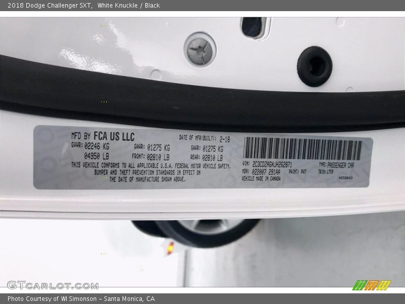 White Knuckle / Black 2018 Dodge Challenger SXT