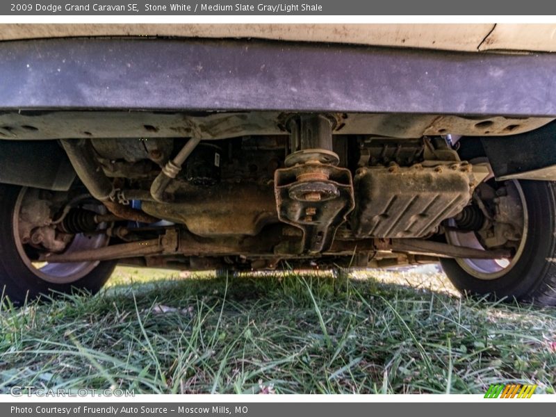 Stone White / Medium Slate Gray/Light Shale 2009 Dodge Grand Caravan SE