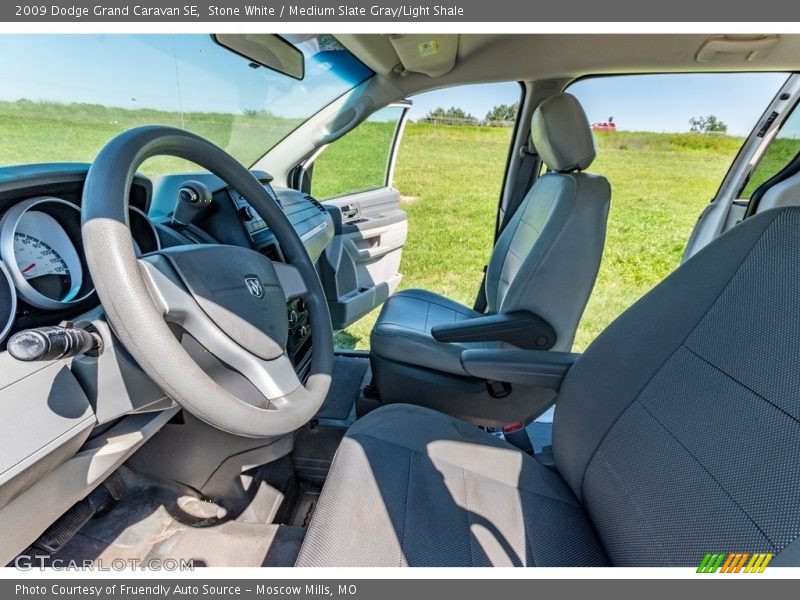 Stone White / Medium Slate Gray/Light Shale 2009 Dodge Grand Caravan SE