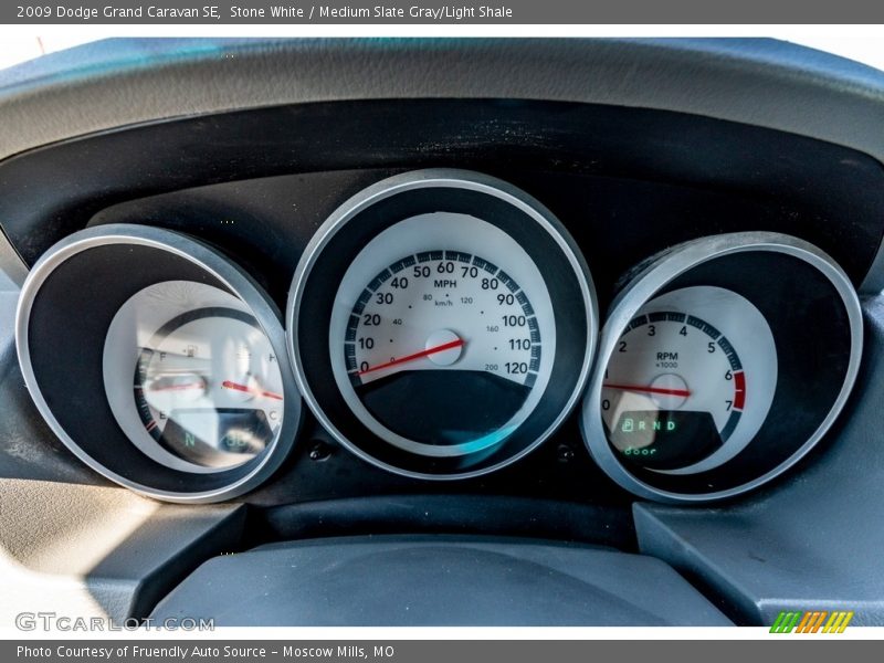 Stone White / Medium Slate Gray/Light Shale 2009 Dodge Grand Caravan SE