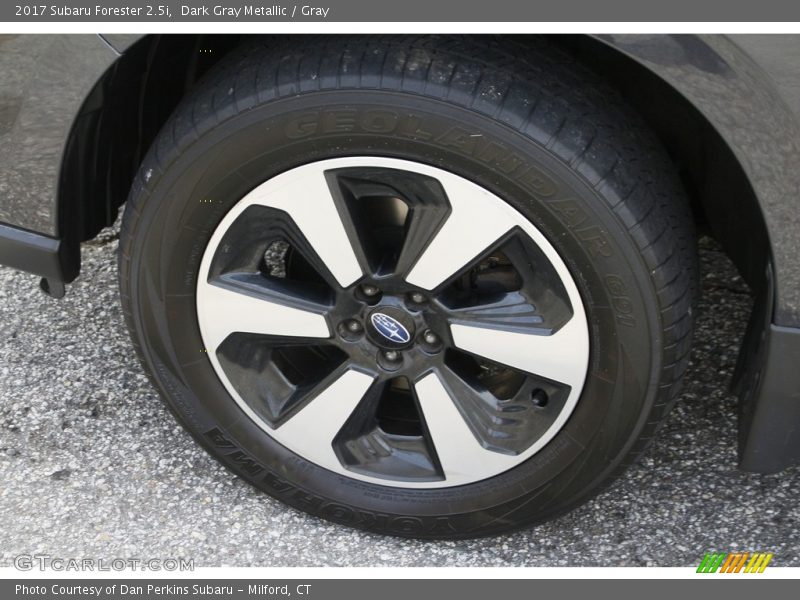 Dark Gray Metallic / Gray 2017 Subaru Forester 2.5i