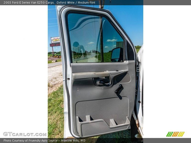 Oxford White / Medium Flint 2003 Ford E Series Van E250 Cargo