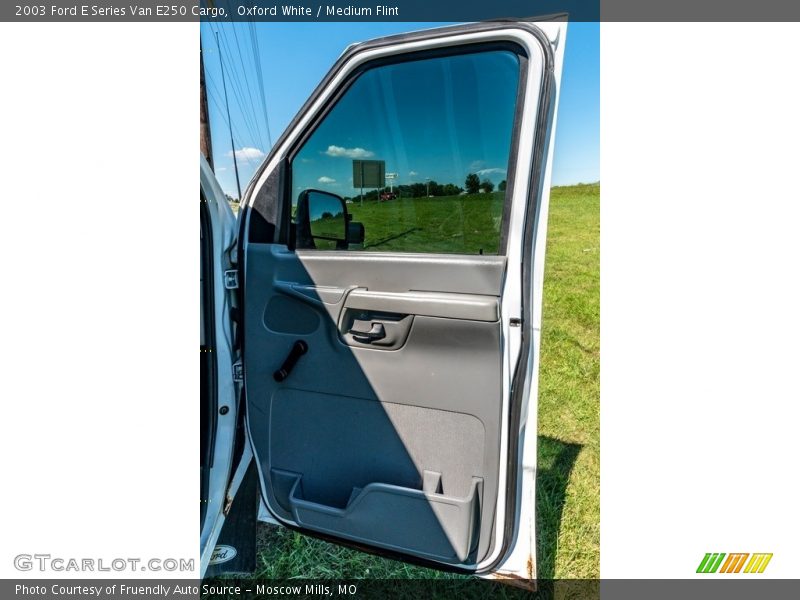 Oxford White / Medium Flint 2003 Ford E Series Van E250 Cargo