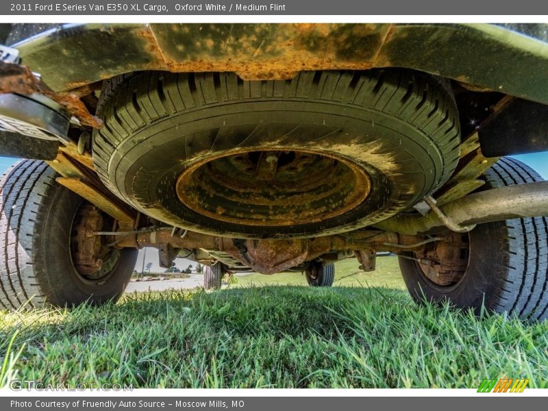 Oxford White / Medium Flint 2011 Ford E Series Van E350 XL Cargo