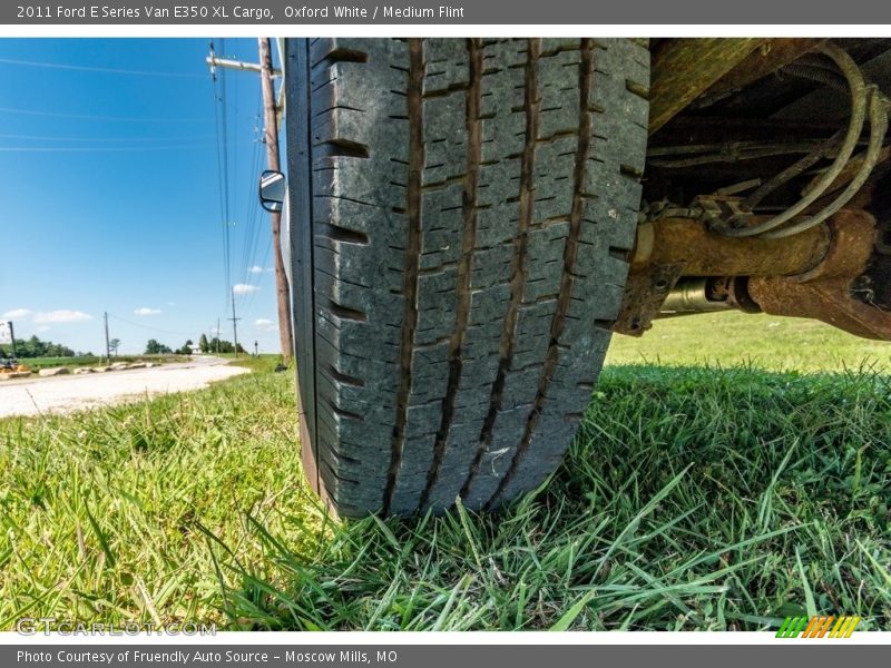 Oxford White / Medium Flint 2011 Ford E Series Van E350 XL Cargo