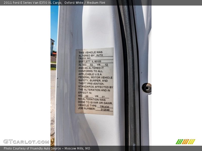 Oxford White / Medium Flint 2011 Ford E Series Van E350 XL Cargo