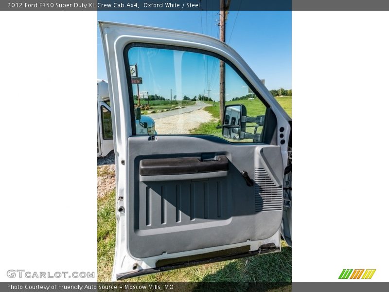 Door Panel of 2012 F350 Super Duty XL Crew Cab 4x4