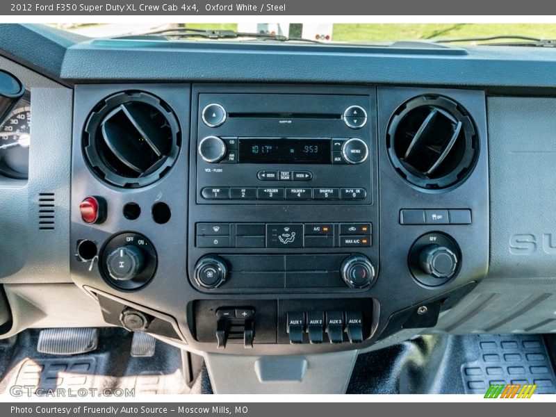 Controls of 2012 F350 Super Duty XL Crew Cab 4x4