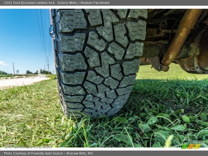 Oxford White / Medium Parchment 2002 Ford Excursion Limited 4x4