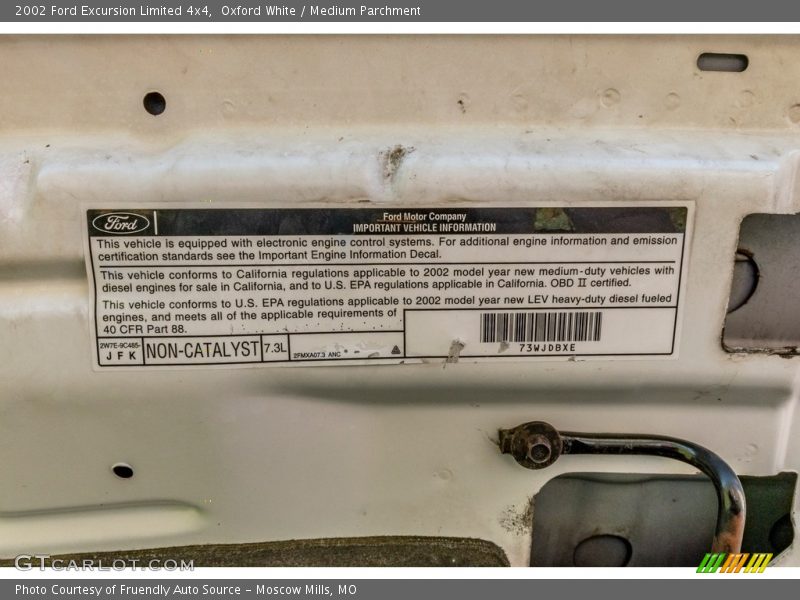 Oxford White / Medium Parchment 2002 Ford Excursion Limited 4x4