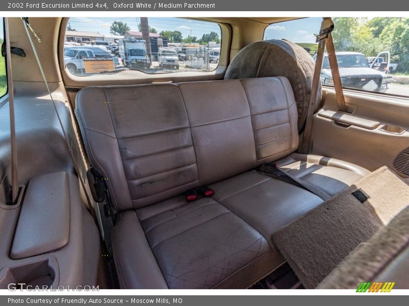 Oxford White / Medium Parchment 2002 Ford Excursion Limited 4x4