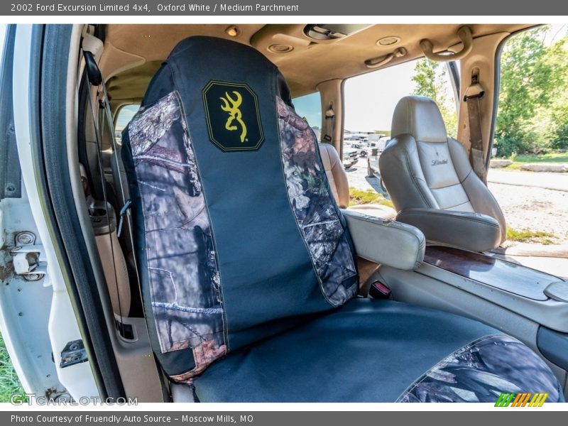 Oxford White / Medium Parchment 2002 Ford Excursion Limited 4x4