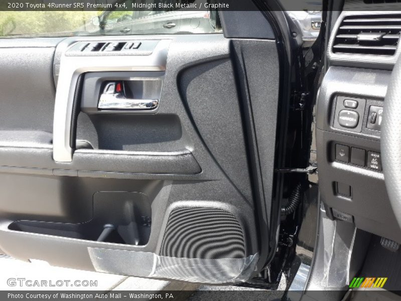 Midnight Black Metallic / Graphite 2020 Toyota 4Runner SR5 Premium 4x4