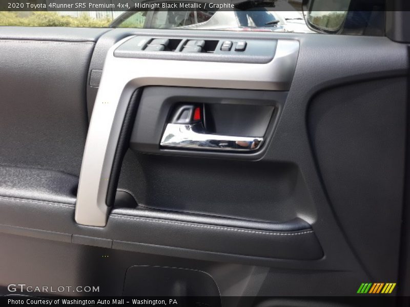 Midnight Black Metallic / Graphite 2020 Toyota 4Runner SR5 Premium 4x4