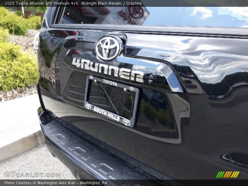 Midnight Black Metallic / Graphite 2020 Toyota 4Runner SR5 Premium 4x4