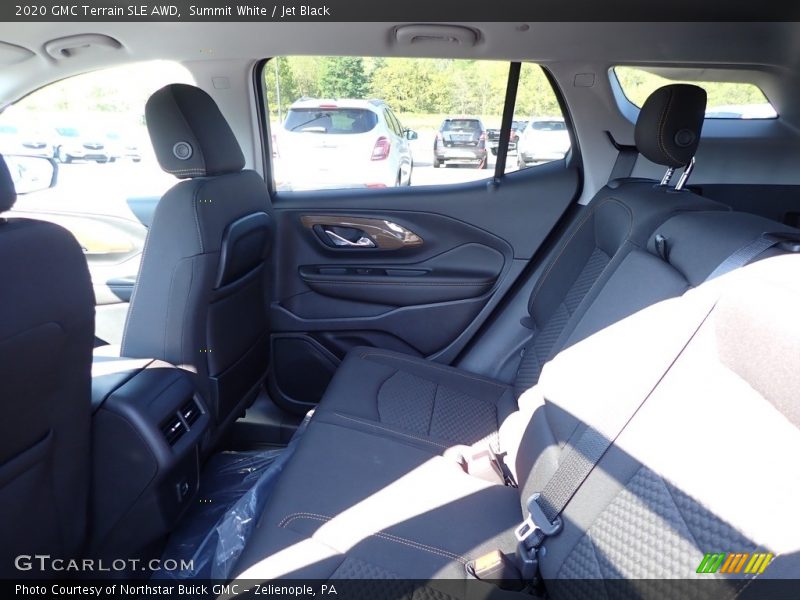Summit White / Jet Black 2020 GMC Terrain SLE AWD
