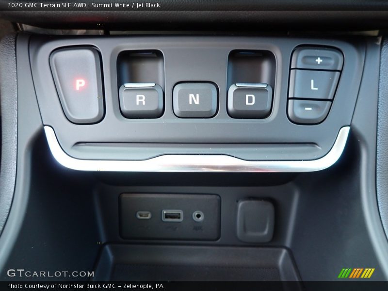 Summit White / Jet Black 2020 GMC Terrain SLE AWD