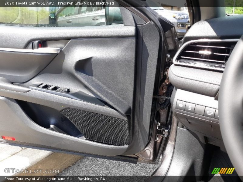 Predawn Gray Mica / Black/Red 2020 Toyota Camry SE AWD
