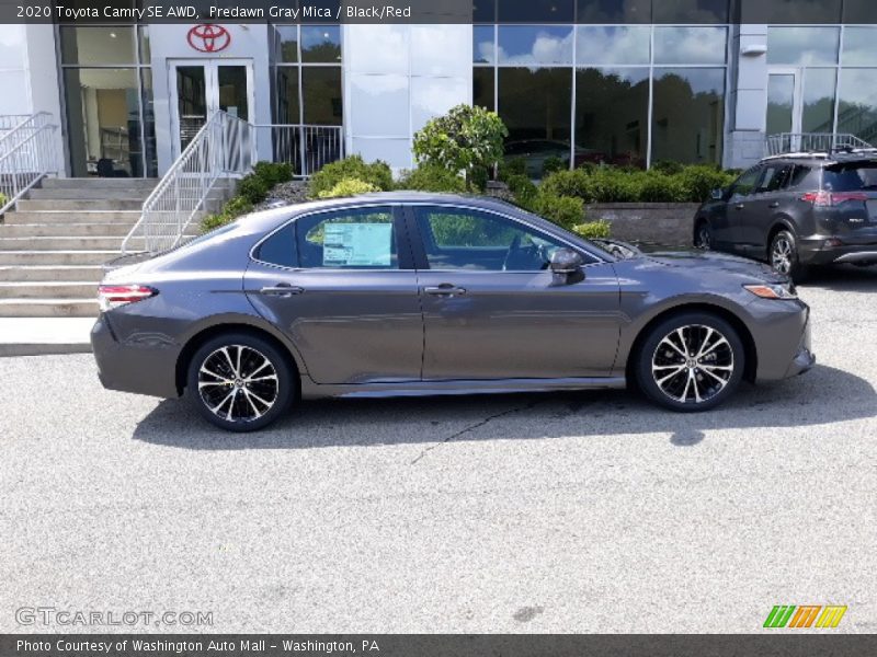 Predawn Gray Mica / Black/Red 2020 Toyota Camry SE AWD