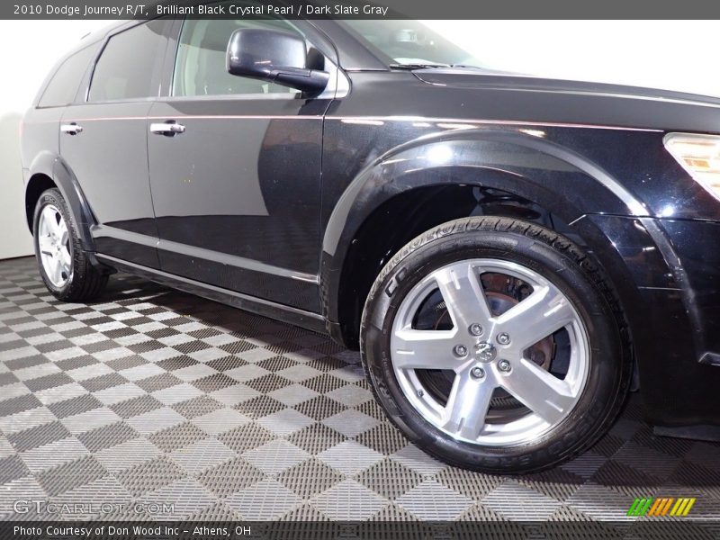 Brilliant Black Crystal Pearl / Dark Slate Gray 2010 Dodge Journey R/T