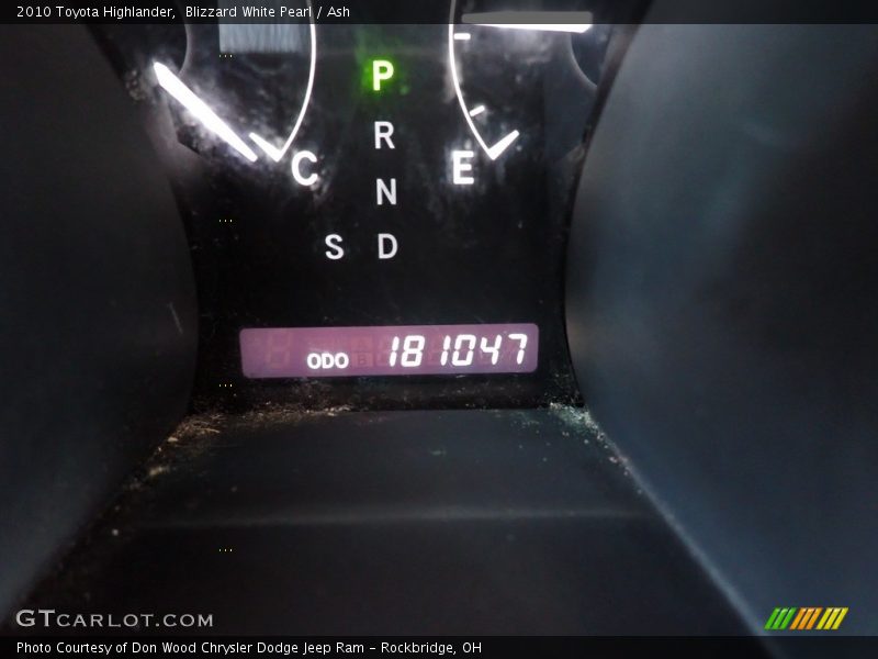 Blizzard White Pearl / Ash 2010 Toyota Highlander