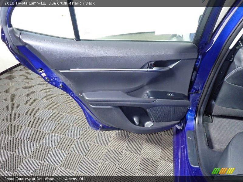 Blue Crush Metallic / Black 2018 Toyota Camry LE