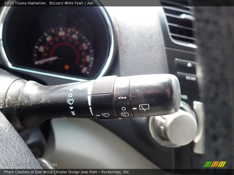 Blizzard White Pearl / Ash 2010 Toyota Highlander